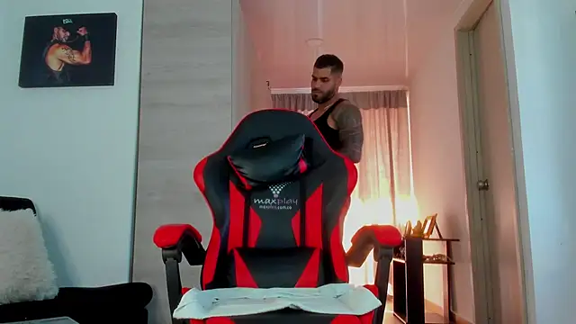 Snapshot of SamirHazard97 chatting on April 9, 2026, 9:21 pm SamirHazard97 online show from April 9, 2026, 9:21 pm