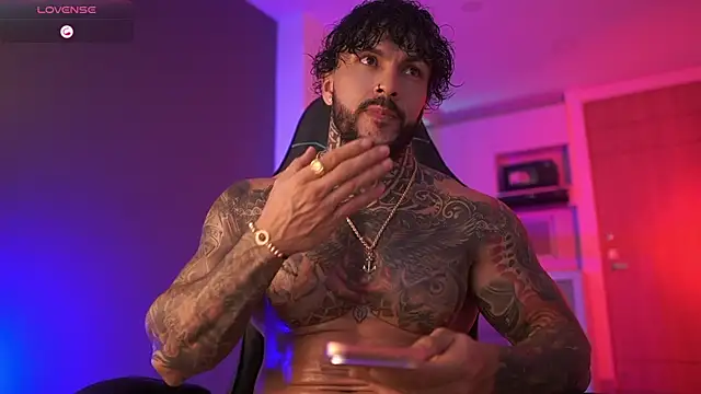 mariano costa online show from November 30, 2025, 2:56 am