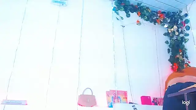 Snapshot of deboraath chatting on February 10, 2026, 3:16 am deboraath online show from February 10, 2026, 3:16 am