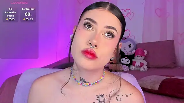 Snapshot of melody_suarez chatting on October 14, 2025, 6:41 pm melody suarez online show from October 14, 2025, 6:41 pm