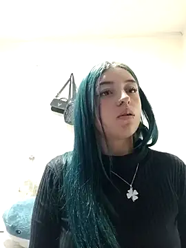 Snapshot of turolita_ chatting on February 12, 2026, 4:23 am turolita online show from February 12, 2026, 4:23 am