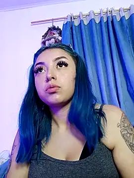 Snapshot of turolita_ chatting on March 5, 2025, 9:48 pm turolita online show from March 5, 2025, 9:48 pm