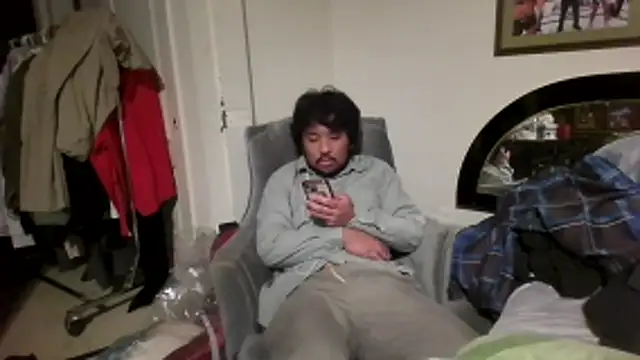 bigasianloads25 online show from December 23, 2025, 5:51 am