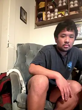 bigasianloads25 online show from January 14, 2026, 7:12 am