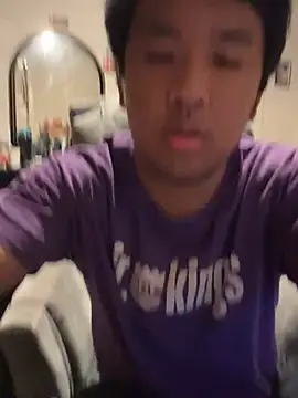 Snapshot of bigasianloads25 chatting on January 15, 2025, 5:29 am bigasianloads25 online show from January 15, 2025, 5:29 am