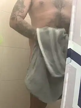 perrrotegrande online show from December 1, 2025, 8:37 am