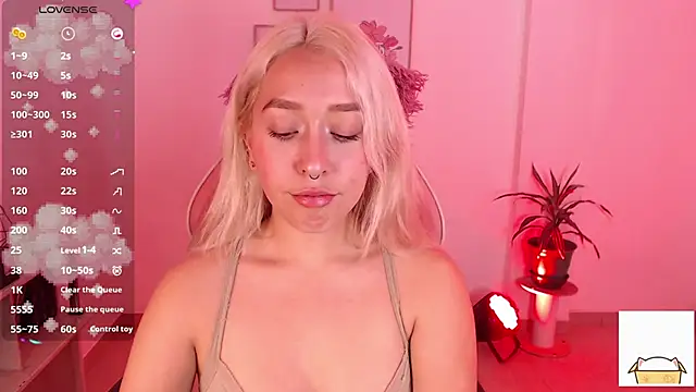 Dahlia  espresso online show from February 10, 2025, 6:56 pm