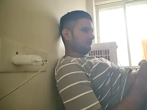Jonrobinso online show from July 29, 2026, 6:01 am