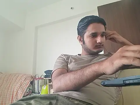 Jonrobinso online show from June 10, 2026, 4:03 am