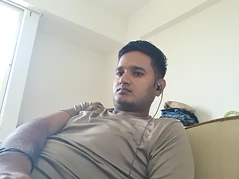 Jonrobinso online show from April 4, 2026, 5:36 am