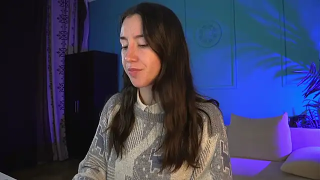 Snapshot of Belle_Via chatting on February 27, 2026, 3:45 pm Belle Via online show from February 27, 2026, 3:45 pm