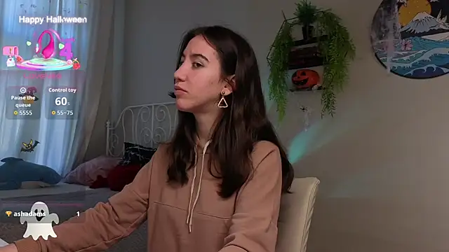 Snapshot of Belle_Via chatting on November 4, 2025, 11:25 am Belle Via online show from November 4, 2025, 11:25 am