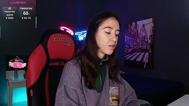 Snapshot of Belle_Via chatting on November 23, 2025, 10:14 am Belle Via online show from November 23, 2025, 10:14 am