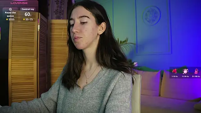 Snapshot of Belle_Via chatting on October 23, 2025, 5:55 pm Belle Via online show from October 23, 2025, 5:55 pm