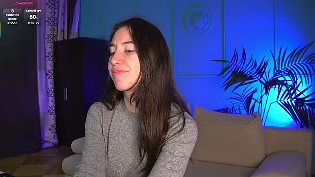 Snapshot of Belle_Via chatting on March 13, 2026, 3:39 pm Belle Via online show from March 13, 2026, 3:39 pm