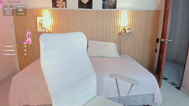 Harmony Malkova online show from March 31, 2026, 11:51 pm