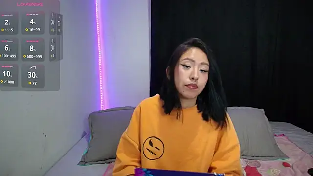 Snapshot of Anne_Nicholson chatting on January 29, 2025, 1:16 am Anne Nicholson online show from January 29, 2025, 1:16 am