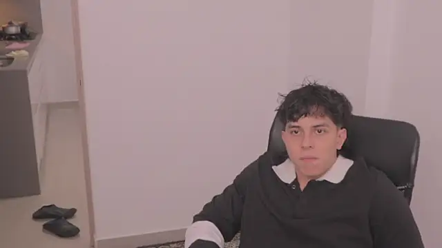 Tony Hoffa online show from November 13, 2025, 6:56 pm