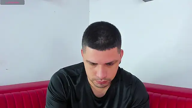 Jacoob19  online show from October 15, 2025, 12:35 pm