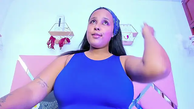 Snapshot of nahomygrey_ chatting on November 12, 2025, 8:01 pm nahomygrey online show from November 12, 2025, 8:01 pm