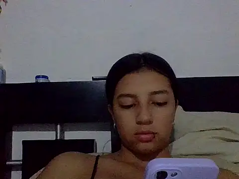 Snapshot of Tatiana_Oscar chatting on May 29, 2026, 6:03 pm Tatiana Oscar online show from May 29, 2026, 6:03 pm
