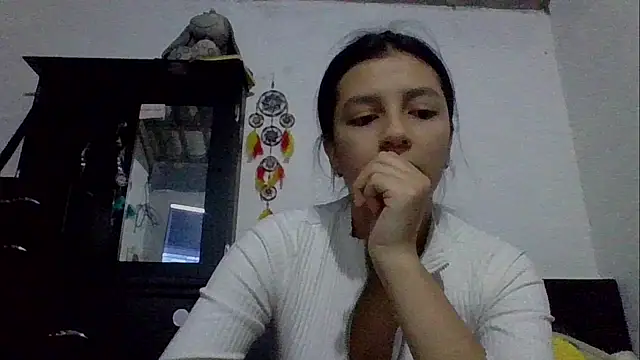 Snapshot of Tatiana_Oscar chatting on March 7, 2026, 2:18 am Tatiana Oscar online show from March 7, 2026, 2:18 am