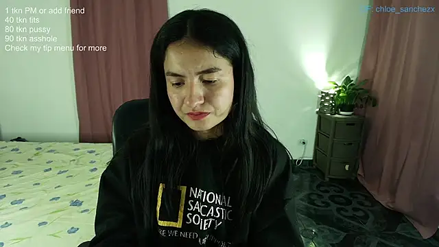 Snapshot of ChloeSanchezx chatting on April 1, 2026, 2:13 am ChloeSanchezx online show from April 1, 2026, 2:13 am
