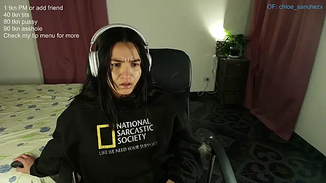 Snapshot of ChloeSanchezx chatting on April 7, 2026, 2:24 am ChloeSanchezx online show from April 7, 2026, 2:24 am