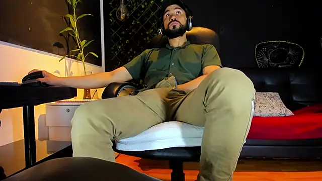 alessandro wye online show from February 24, 2026, 6:14 am