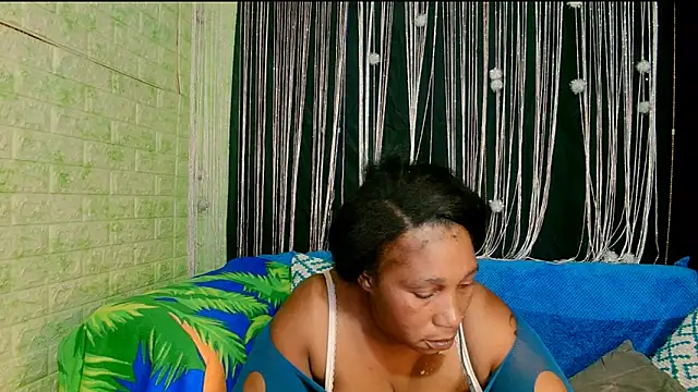 Snapshot of SexcGals chatting on November 14, 2025, 7:17 pm SexcGals online show from November 14, 2025, 7:17 pm