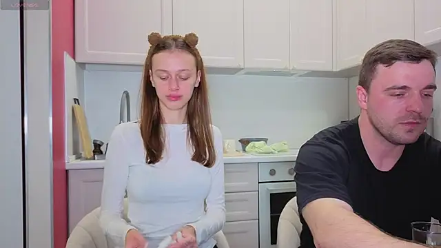 fcjuicy pussy online show from October 25, 2025, 11:20 am