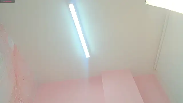 Snapshot of soyzarahtorres chatting on March 22, 2025, 5:39 am soyzarahtorres online show from March 22, 2025, 5:39 am