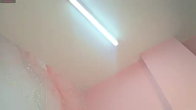 Snapshot of soyzarahtorres chatting on March 14, 2025, 3:37 am soyzarahtorres online show from March 14, 2025, 3:37 am