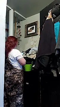 lilbishmiss online show from December 16, 2025, 5:17 pm