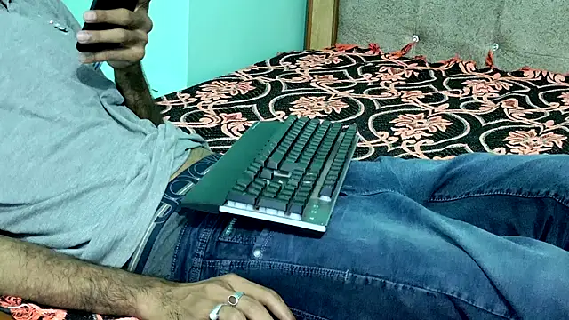 Habibi big b online show from March 6, 2026, 1:28 pm