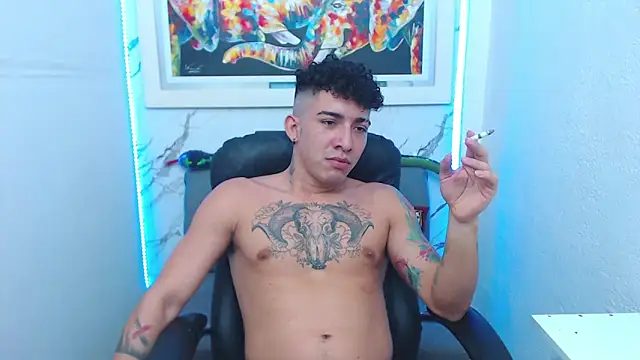 targuerian22 online show from September 25, 2025, 11:55 pm