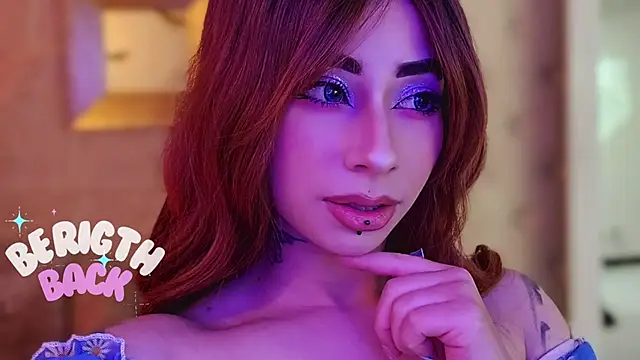 hanna  azumi online show from March 1, 2025, 9:51 am