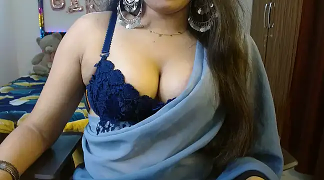 Snapshot of Priya_Joshi chatting on January 20, 2025, 7:25 pm Priya Joshi online show from January 20, 2025, 7:25 pm
