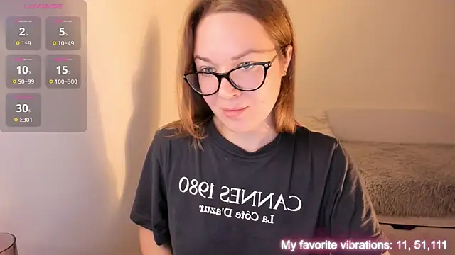 ami amour  online show from October 26, 2025, 3:34 pm