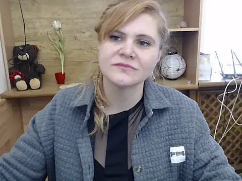 DaniellaKiss online show from March 15, 2026, 7:26 am