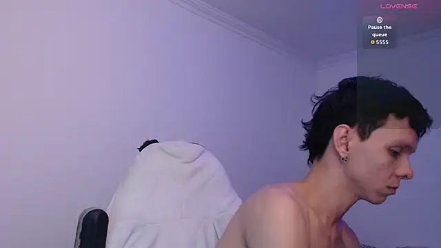 bryamado69 online show from March 14, 2026, 8:26 pm