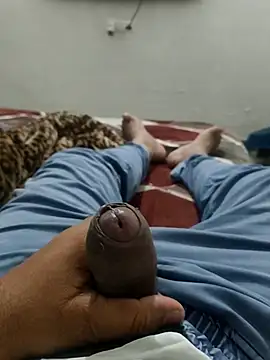 Gururonny07 online show from February 18, 2026, 12:45 pm