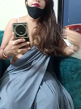 Snapshot of BongQueen9 chatting on May 27, 2026, 10:50 pm BongQueen9 online show from May 27, 2026, 10:50 pm