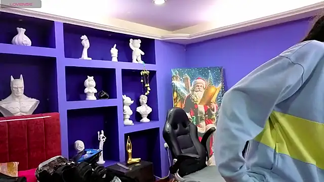  sharlotte777 online show from November 20, 2025, 2:29 pm