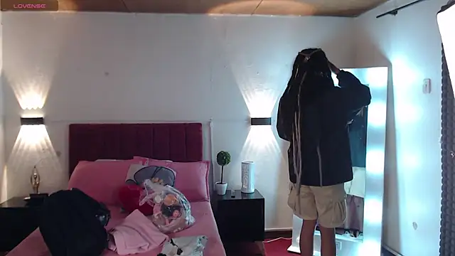  sharlotte777 online show from March 10, 2025, 12:49 pm