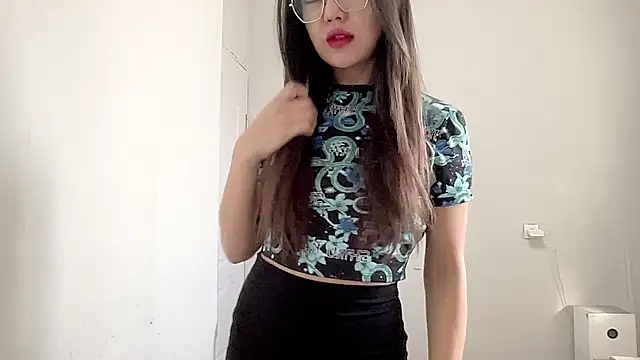 Risalynn online show from February 20, 2025, 3:34 am