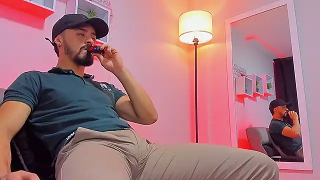 MAXIMUS MASTE3 online show from November 30, 2025, 3:07 am