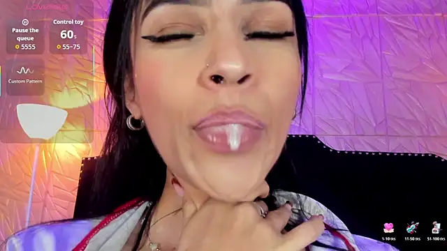 Sofii Carter online show from February 10, 2026, 8:30 pm