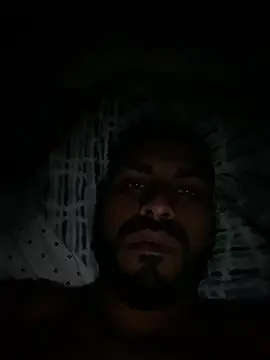 islandvybee55 online show from January 23, 2025, 7:43 am