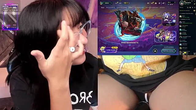 Snapshot of Nanachi_Cook chatting on October 19, 2025, 9:06 pm Nanachi Cook online show from October 19, 2025, 9:06 pm